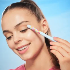 essence Pinsel & Tools><noscript><img width=
