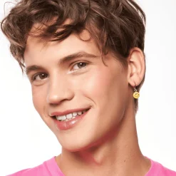 essence Foundation><noscript><img width=
