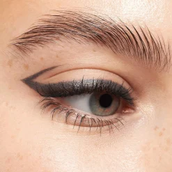 essence Eyeliner & Kajal><noscript><img width=