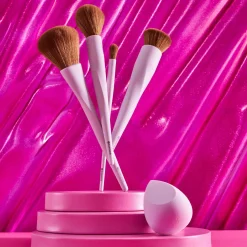 essence Pinsel & Tools><noscript><img width=