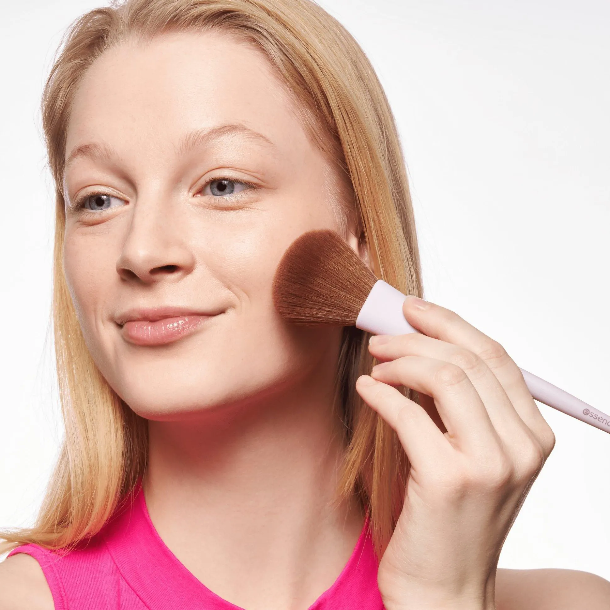 essence Pinsel & Tools>powder brush