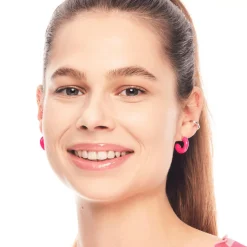 essence Foundation><noscript><img width=